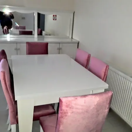Klas Apartahotel